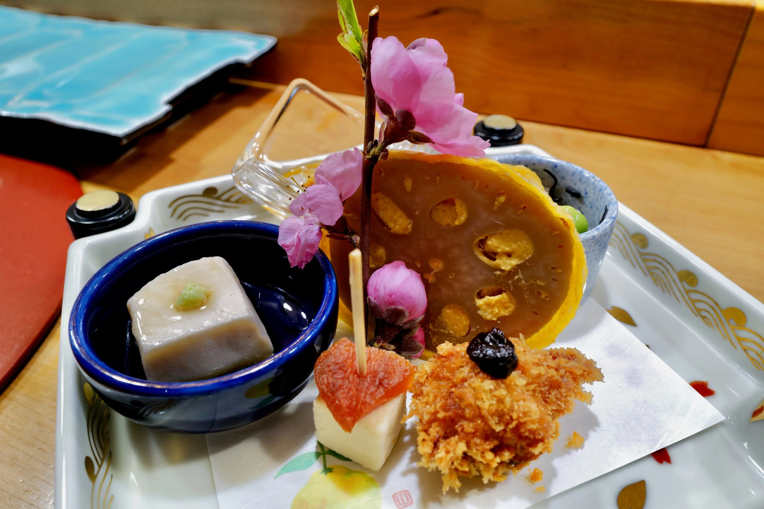 Wako⑅◡̈* Keyboard and fingers swapped